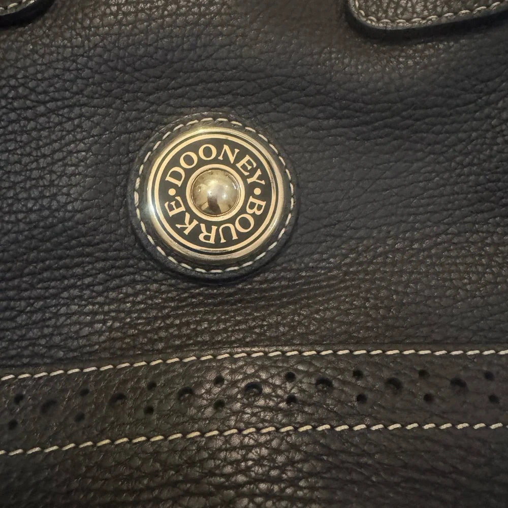Dooney & Bourke Black Pebbled Leather Shoulder Bag - Picture 8 of 9
